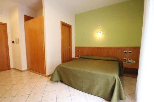 Hotel Zara Napoli Kültér fotó