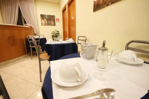 Hotel Zara Napoli Kültér fotó
